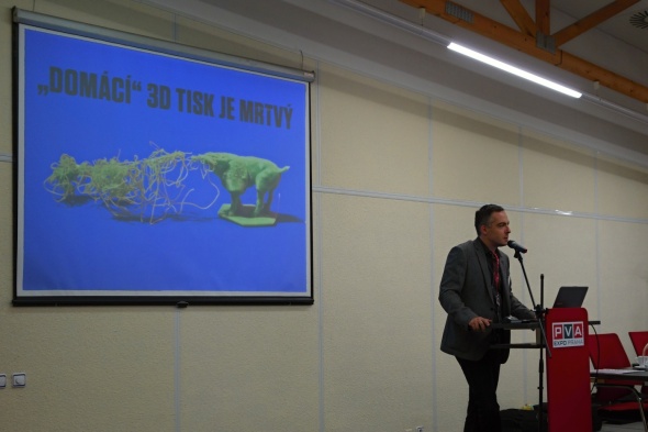 Ani druhá z přednášek Jana Homoly se nevyhýbala kontroverzním tématům (foto: Tomáš Vít)