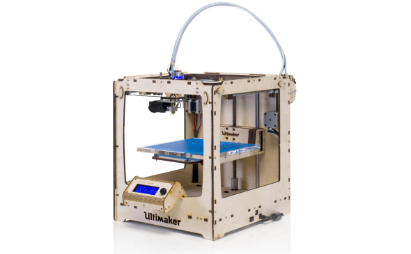 Původní Ultimaker Original se skříní z překližky (foto: Ultimaker)