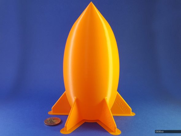 Model: Tom's Simple Chunky Rocket (for vase/spiralized mode) V1 • autor a foto: Tomáš Vít • licence: CC BY-NC-SA 3.0